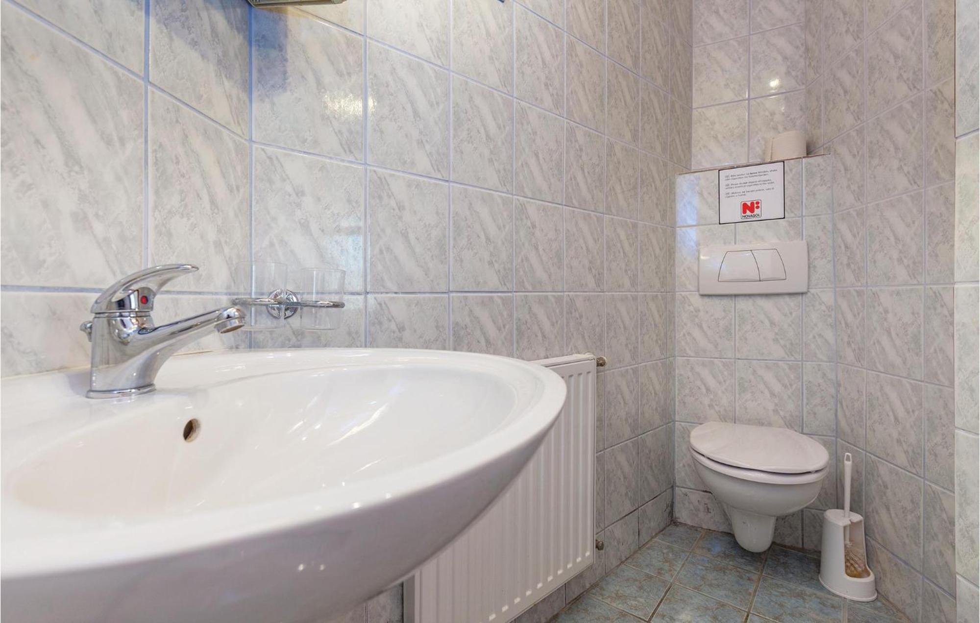 Stunning Apartment In Crikvenica With Wifi Luaran gambar
