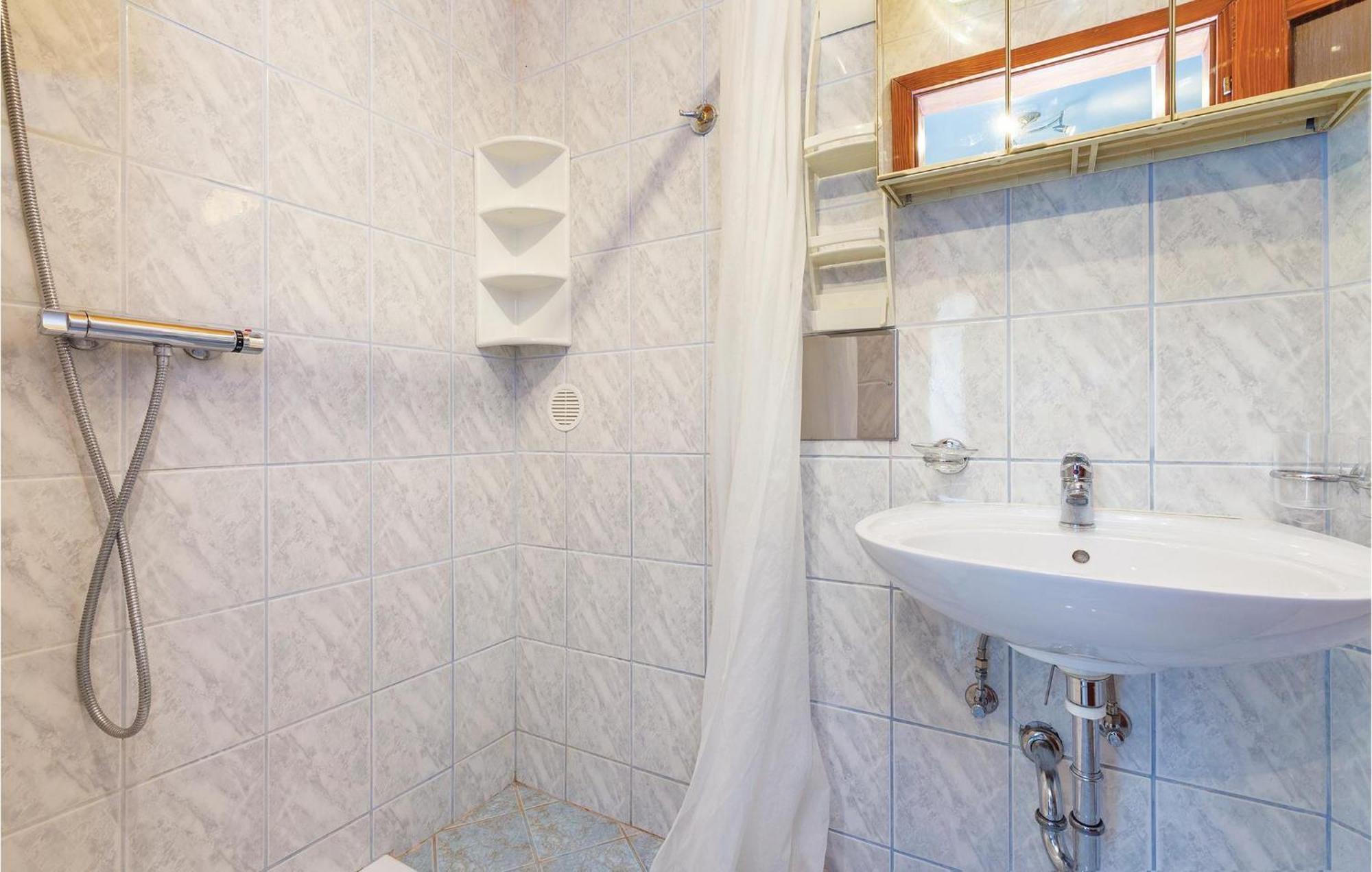 Stunning Apartment In Crikvenica With Wifi Luaran gambar
